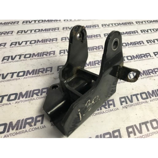  Кронштейн МКПП Hyundai i30 1.6CRDI 2007-2012 4317623310